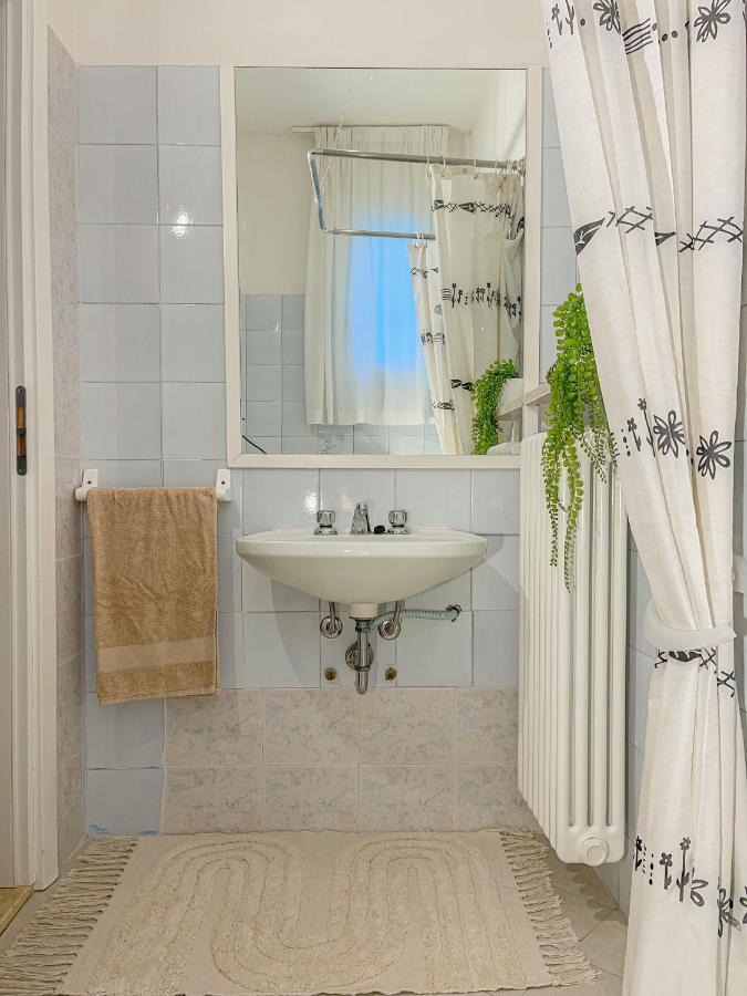 Americana Beach House Ріміні Екстер'єр фото